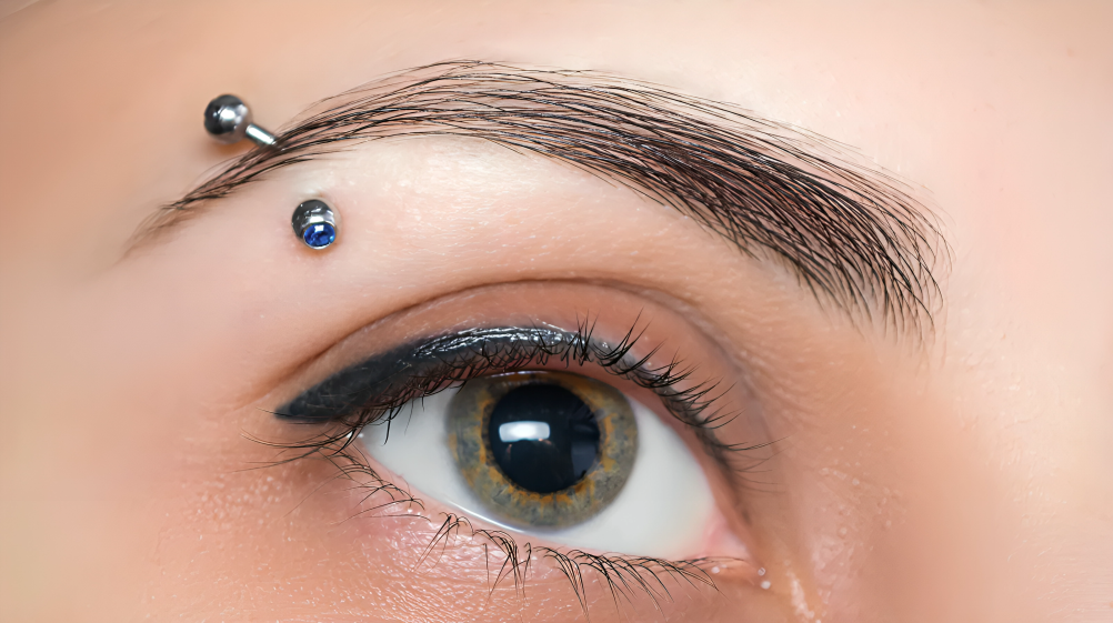 eyebrow piercing